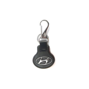 comprar chaveiro automotivo no rio de janeiro, chaveiro, chaveiro automotivo, chaveiro automotivo personalizado, chaveiro PVC injetado texturizado, chaveiro automotivo com logomarca metalizada, chaveiro resinado no verso, chaveiro automotivo com mosquete e argola de metal, chaveiro área de gravação oval horizontal, chaveiro digital em vinil autoadesivo um lado, chaveiro logomarca metalizada do outro lado, chaveiro acabamento resina epóxi cristal, chaveiro automotivo preto, chaveiro hyundai, chaveiro
